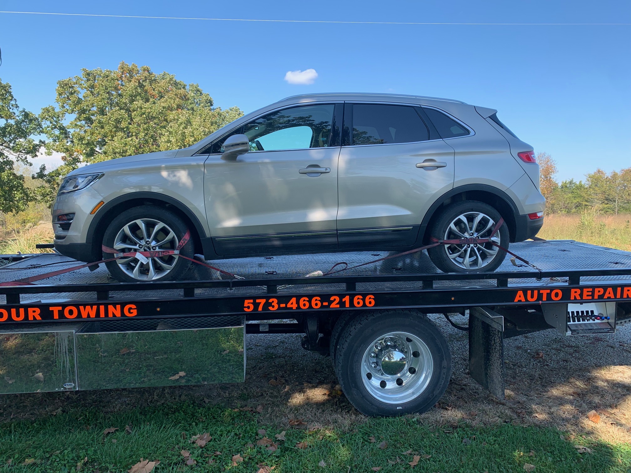 Medium-duty towing in Phelps County, MO